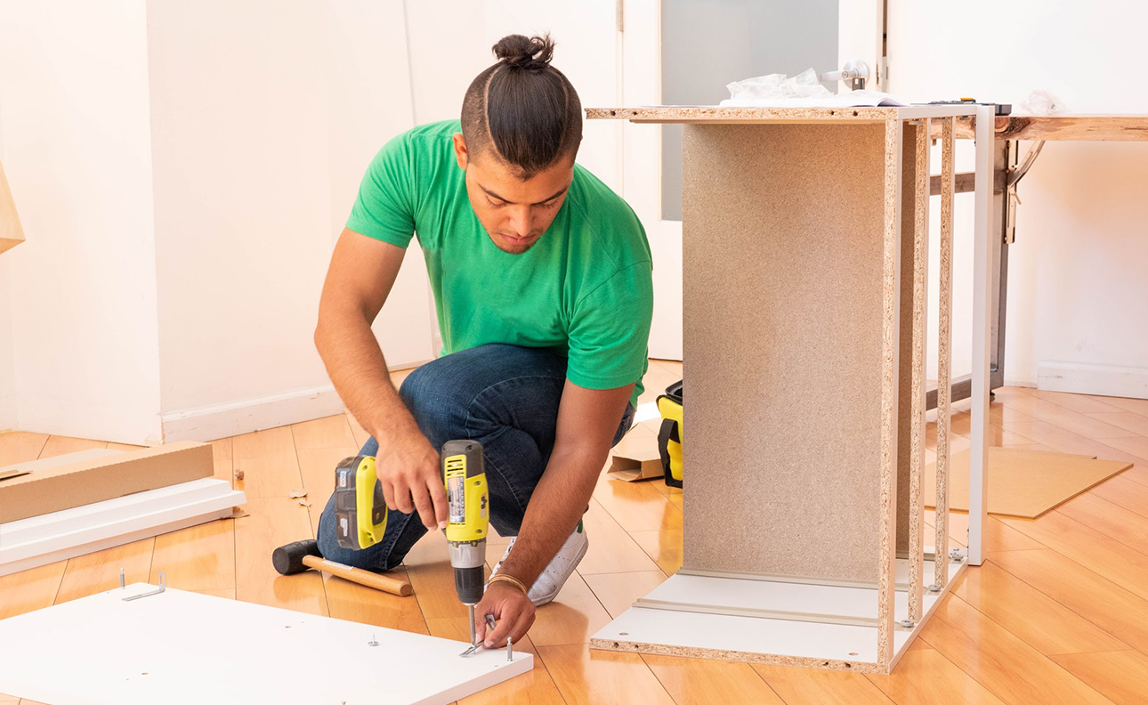 furniture disassembly service in Coon Rapids